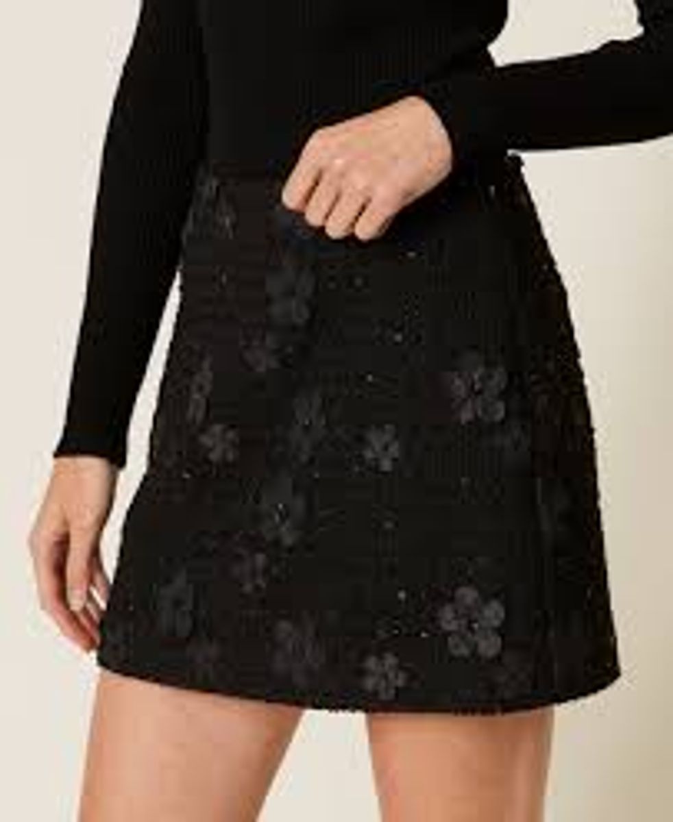 Bouclé miniskirt with flowers and sequins TWINSET